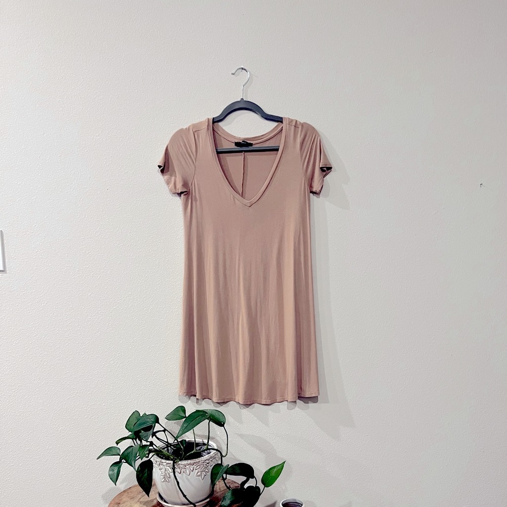 Women’s oversized shirt/dress tan, short sleeve